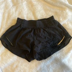 lululemon hotty hots 2.5